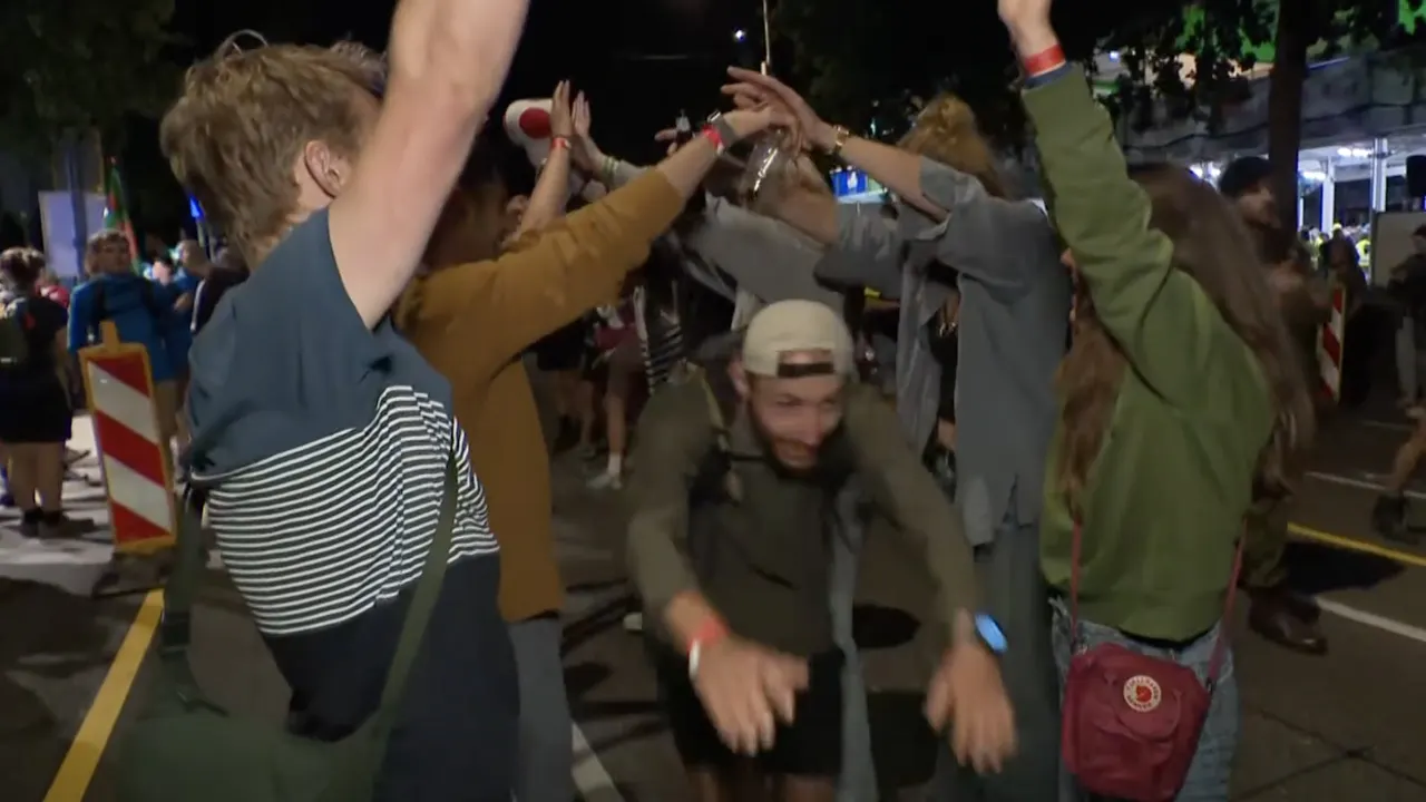 Wandelaars vertrokken voor 108e editie Nijmeegse Vierdaagse