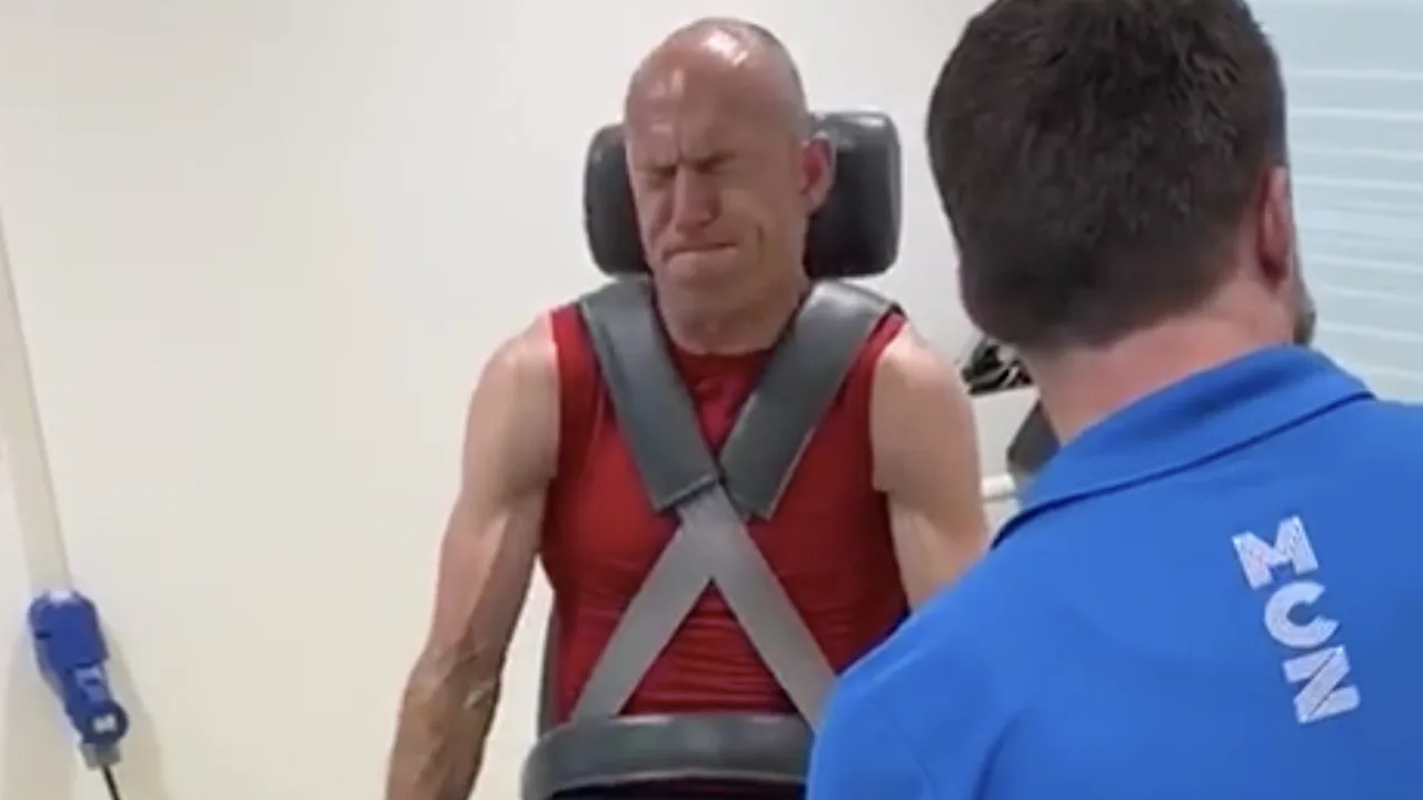 VIDEO - Robben geeft alles tijdens medische test FC Groningen