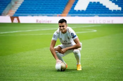 Dortmund huurt aanvallend talent van Real Madrid