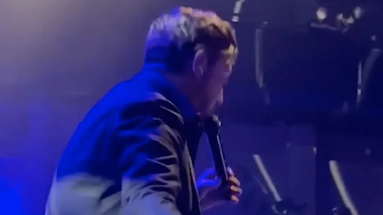 Tino Martin reageert op gerucht over 'dronken optreden' op bedrijfsfeest