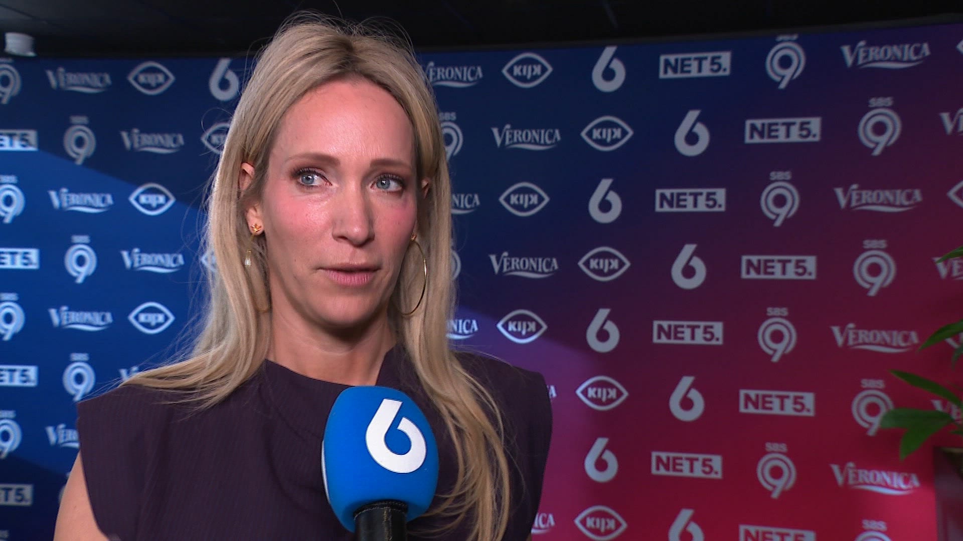 Hélène Hendriks, Noa Vahle en Merel Ek slaan handen ineen voor podcast