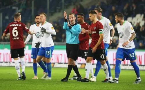 Wolfsburg verliest ondanks treffer Weghorst