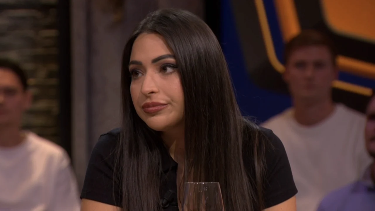 Lale Gül heeft noodknop wegens dreiging: 'Ik ben nauwelijks buiten, nooit zonder vermomming ergens'