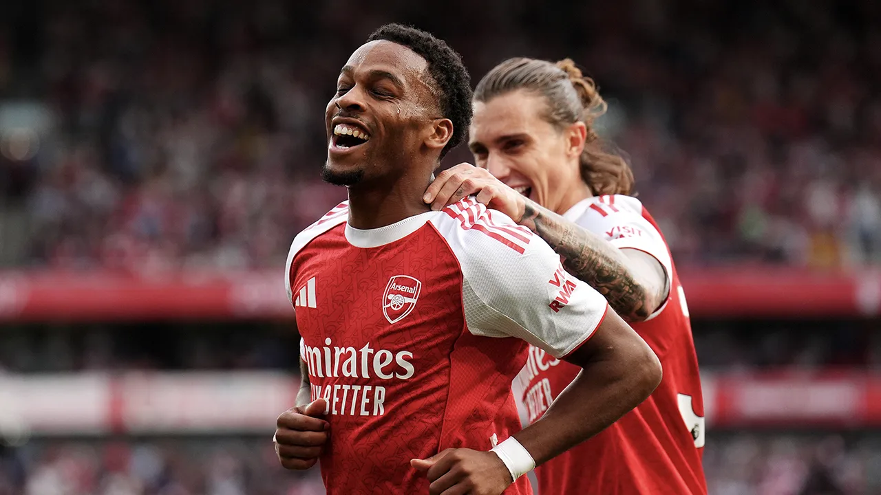 Jurriën Timber leidt Arsenal naar tweede zege in Premier League