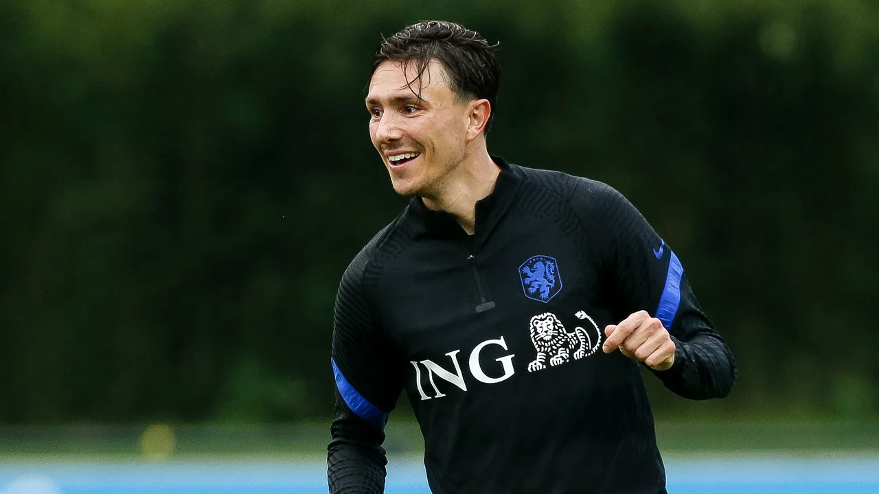 De Boer kiest voor Wijndal, Veltman en Berghuis tegen Spanje