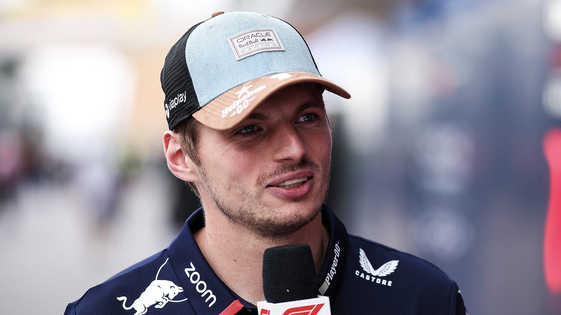 Verstappen van plan tot en met 2028 bij Red Bull te blijven: 'Dat is duidelijk mijn voornemen'