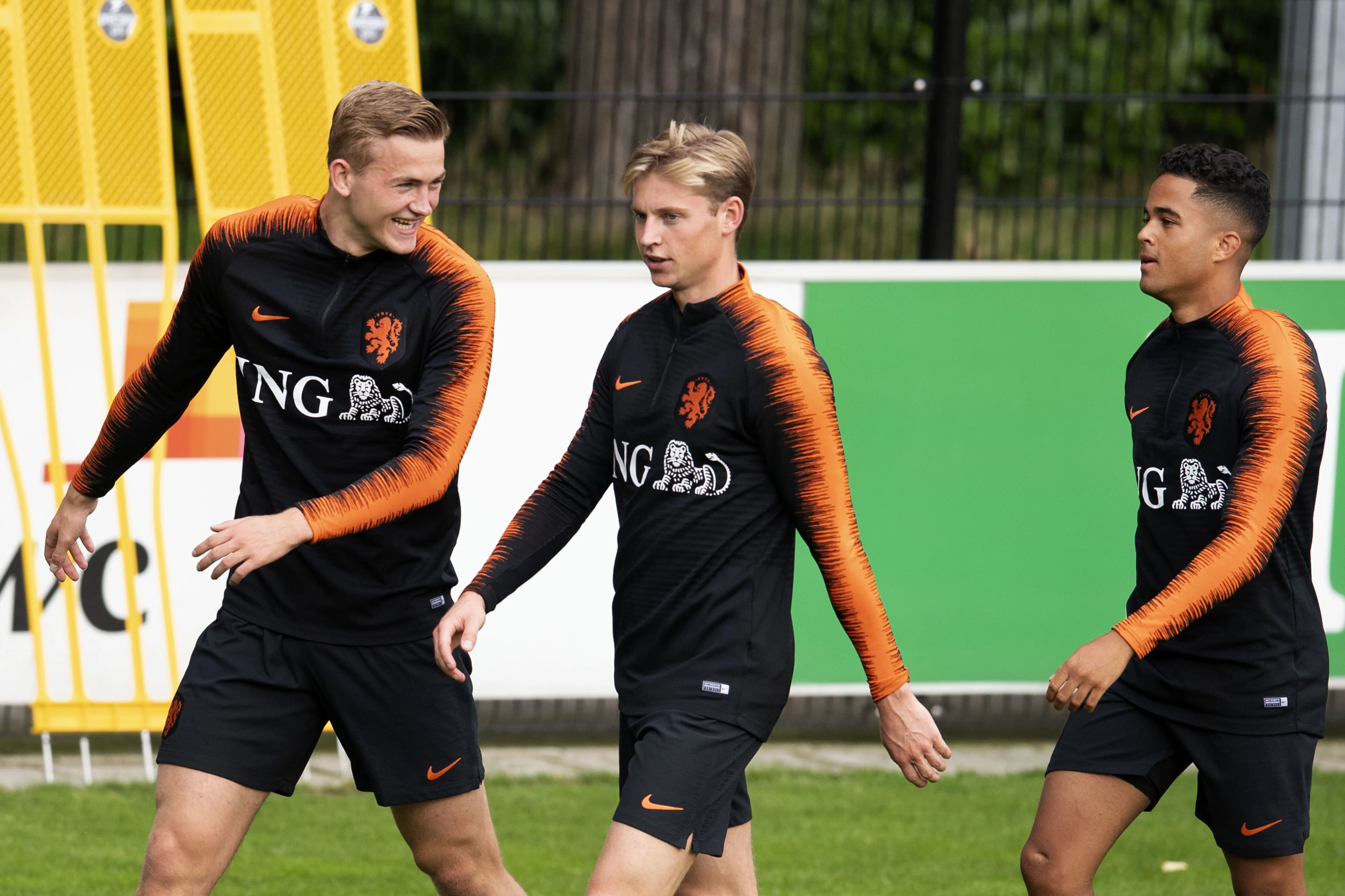 Oranje traint met Kluivert