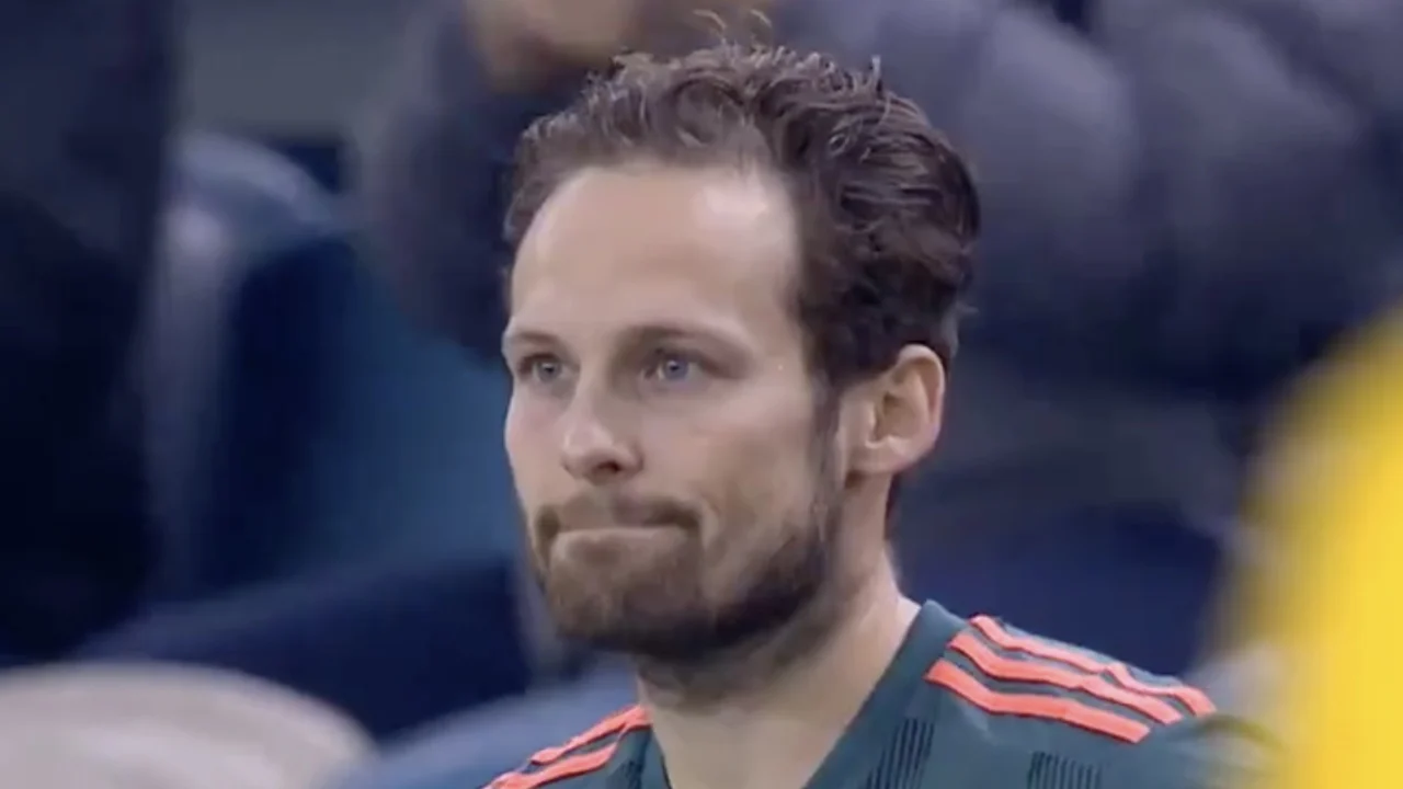 Blind maakt rentree bij Ajax na hartspierontsteking