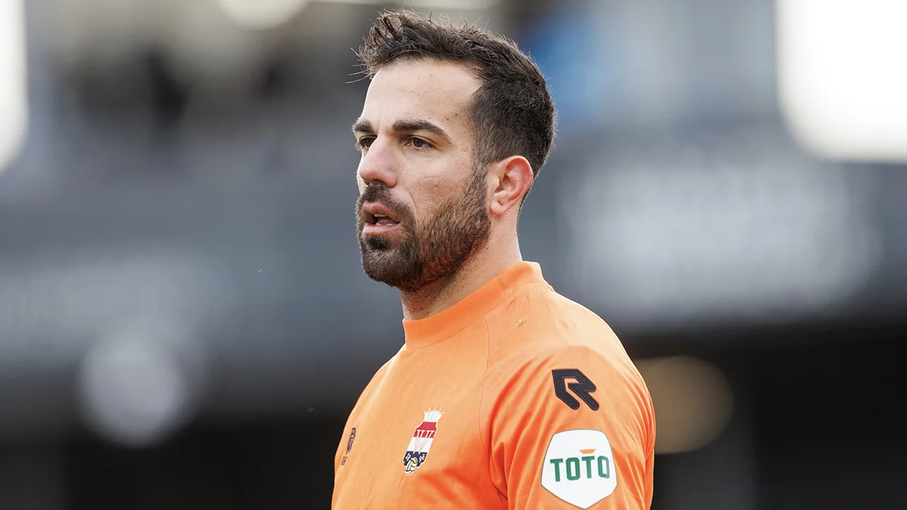 Officieel: Feyenoord haalt Kostas Lamprou terug naar De Kuip