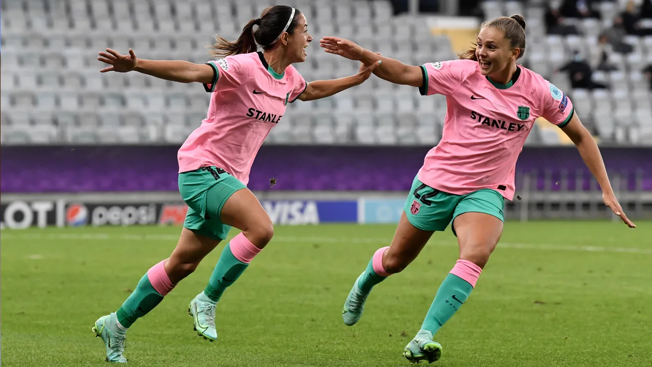 Lieke Martens schittert in finale en verovert Champions League met Barcelona