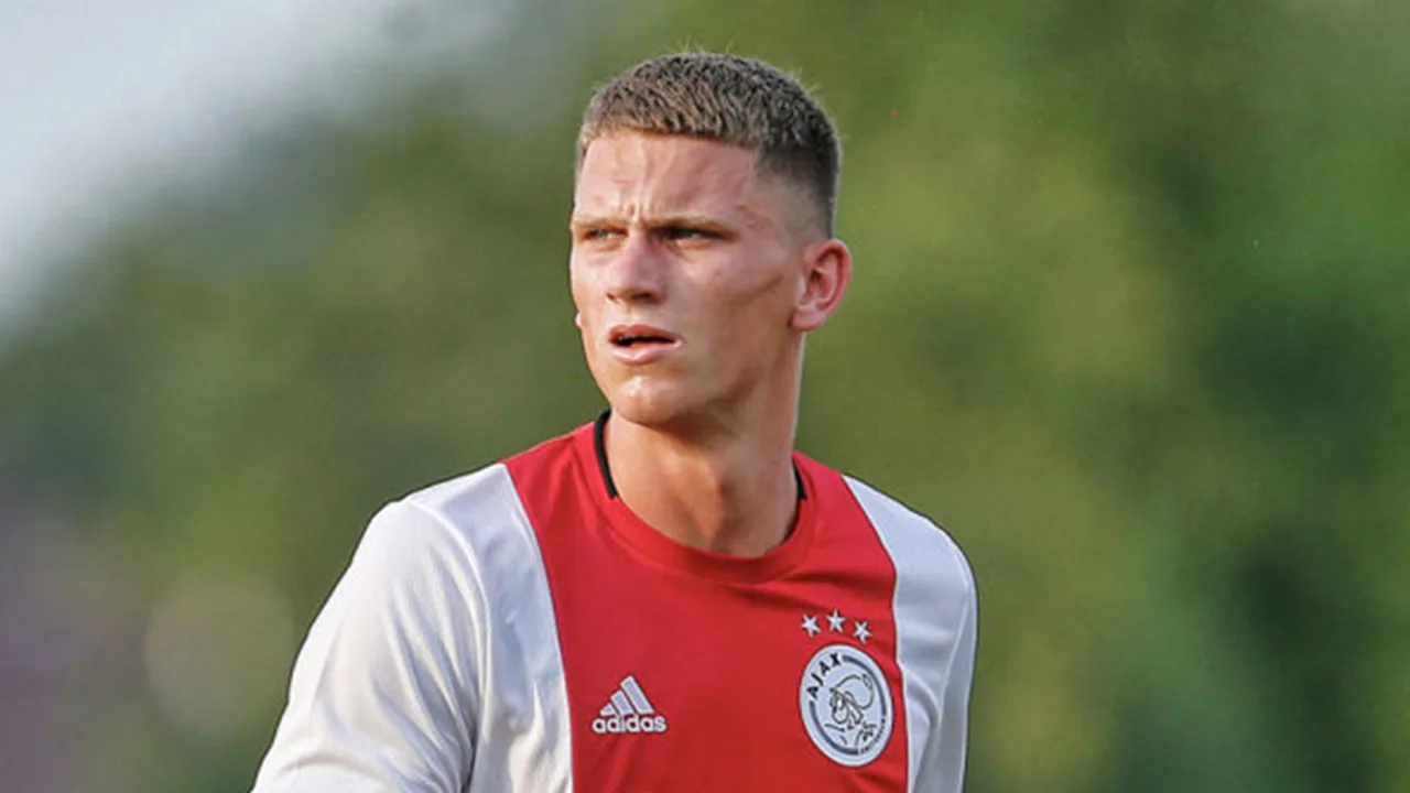 Frank de Boer haalt Sven Botman bij Oranje