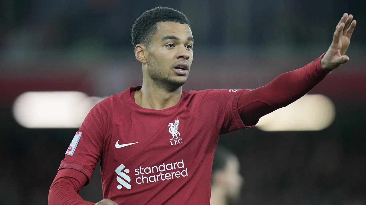 Liverpool speelt gelijk in FA Cup bij prima debuut Gakpo