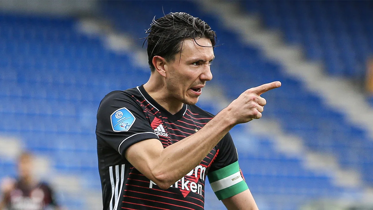 Feyenoord koploper na ruime overwinning bij Willem II