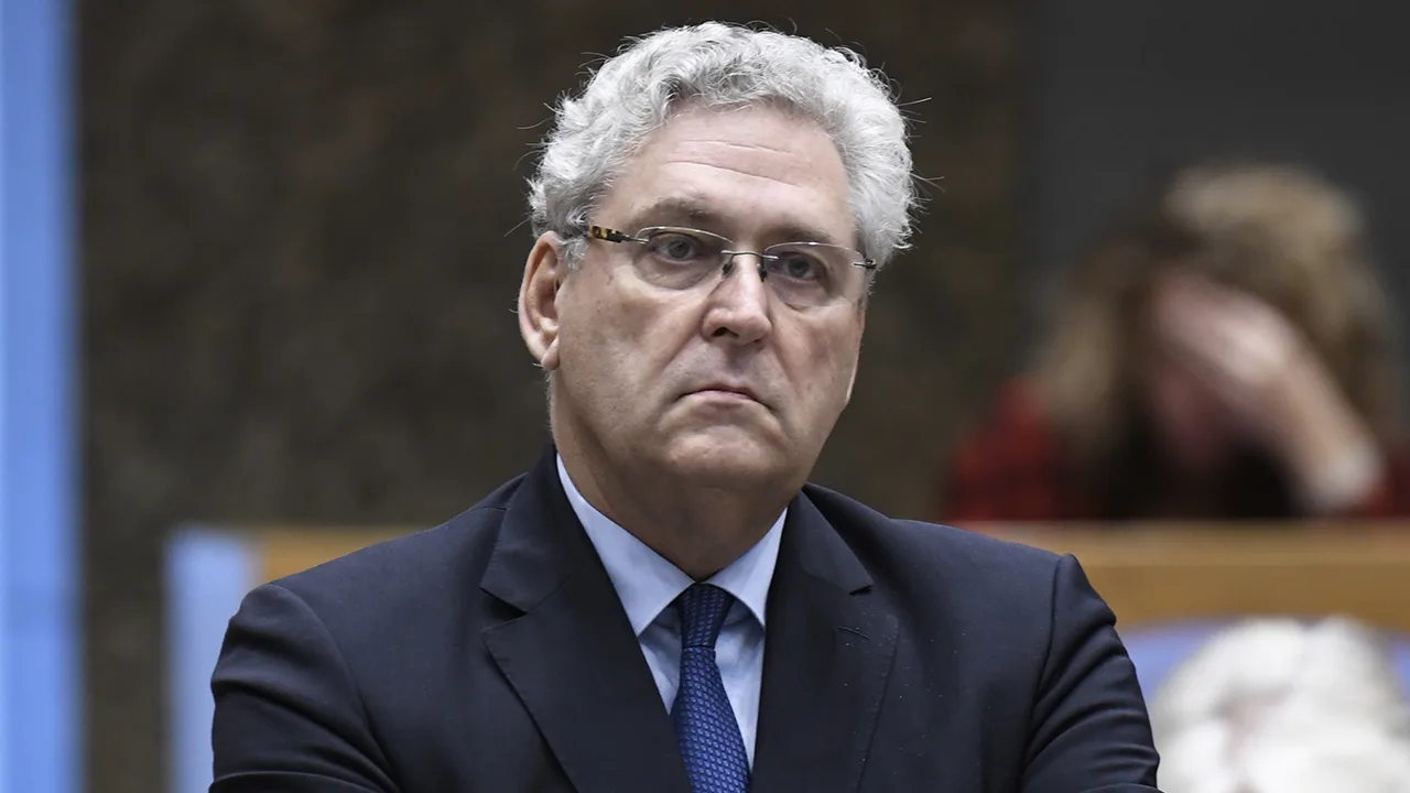 Oud-politicus Henk Krol (75) en oud-voetballer Aldo Koning (55) na 15 jaar uit elkaar 