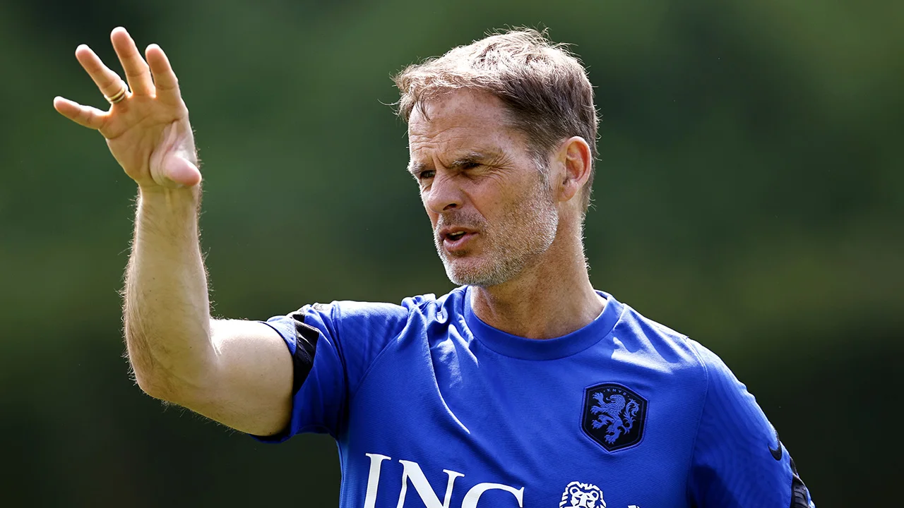 'De Boer kiest voor één wijziging in opstelling Oranje'