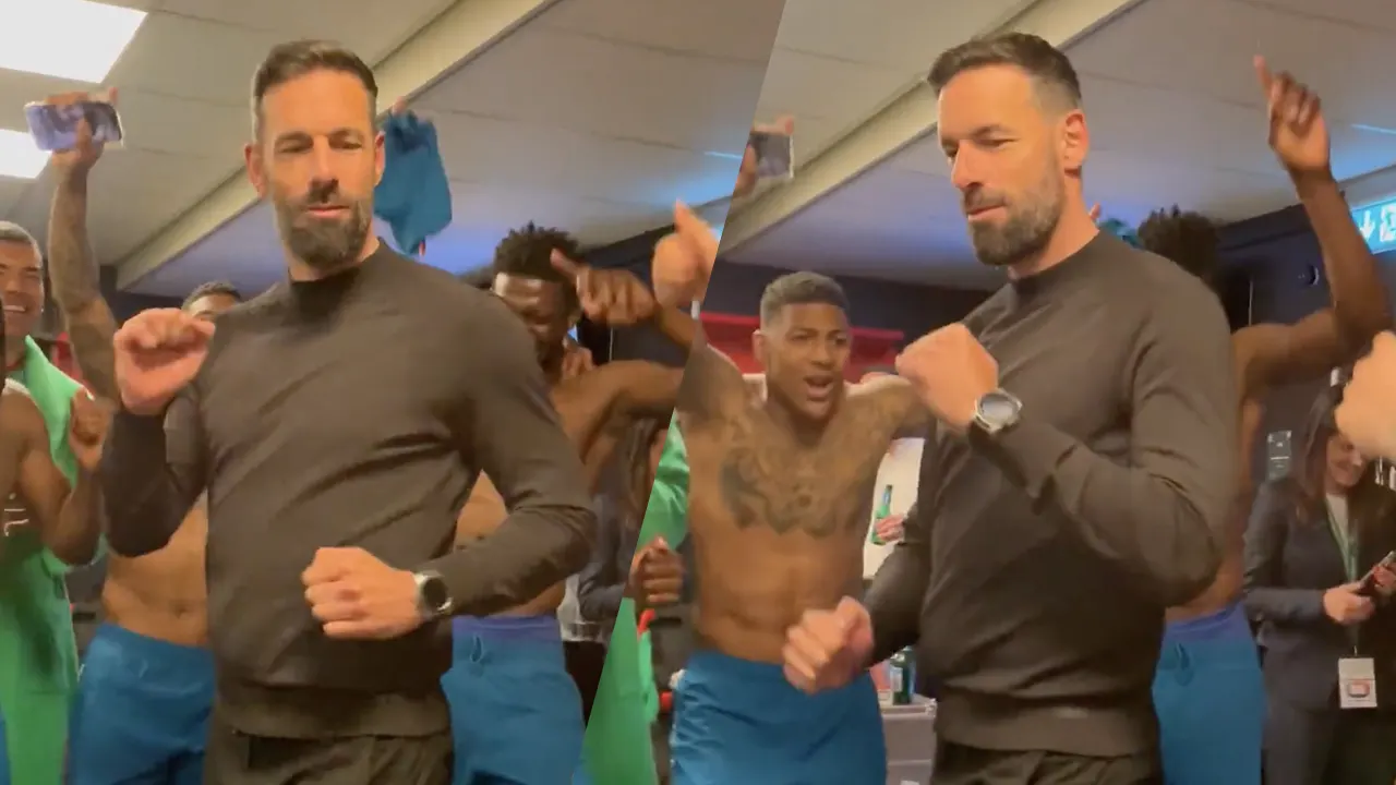 Ruud van Nistelrooij steelt de show in kleedkamer na gewonnen bekerfinale