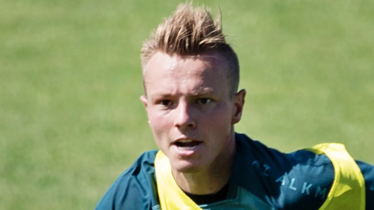 Clasie vervangt geblesseerde Vlaar bij AZ tegen NAC