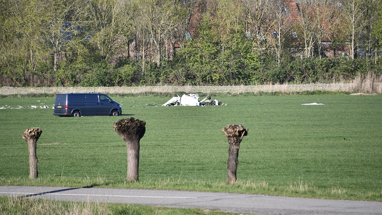 Dode bij crash sportvliegtuig naast A58 bij Middelburg