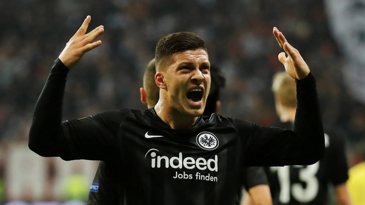 'Real Madrid betaalt 60 miljoen voor nieuwe spits Jovic'
