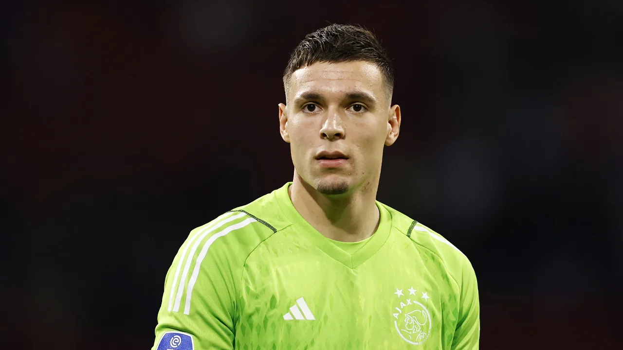 Ajax mist Gorter, Mikautadze en Rensch tegen Brighton