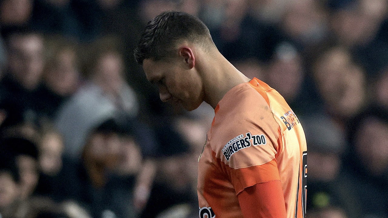 Kjell Scherpen doet curieuze oproep na flater: 'Harder schieten'