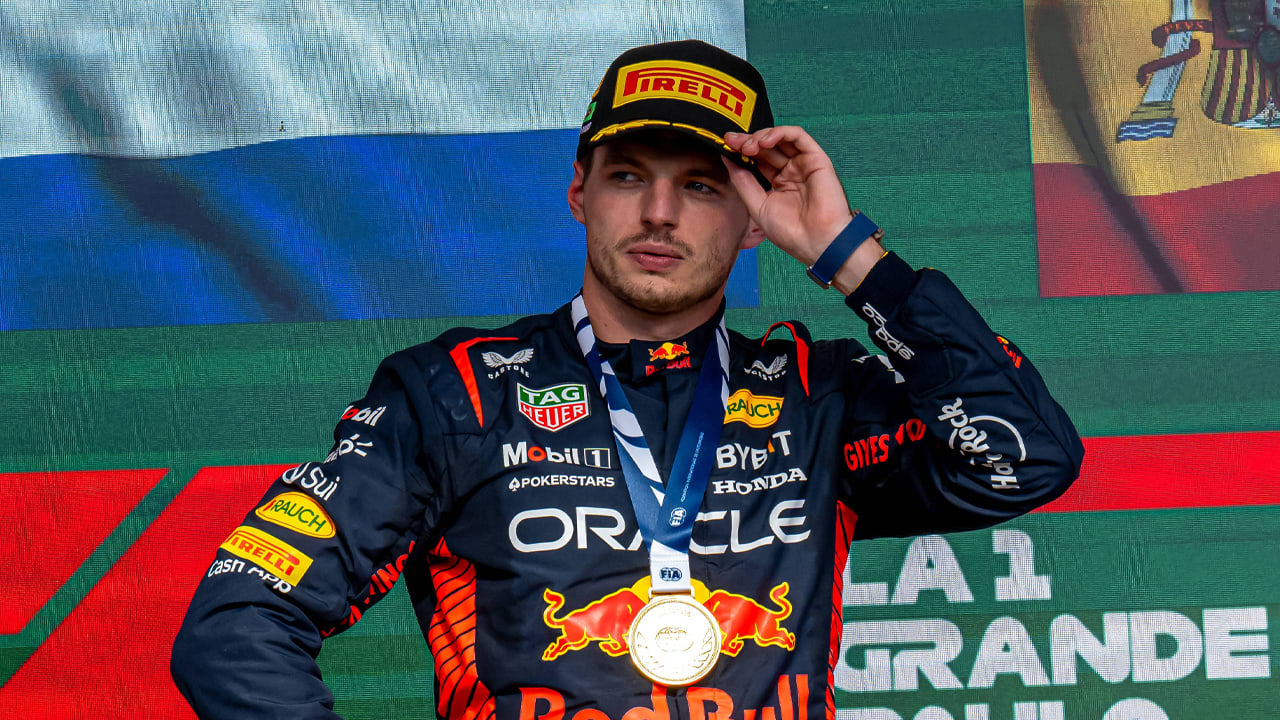 Max Verstappen eerste Nederlander sinds 1960 die solo cover van Time Magazine siert