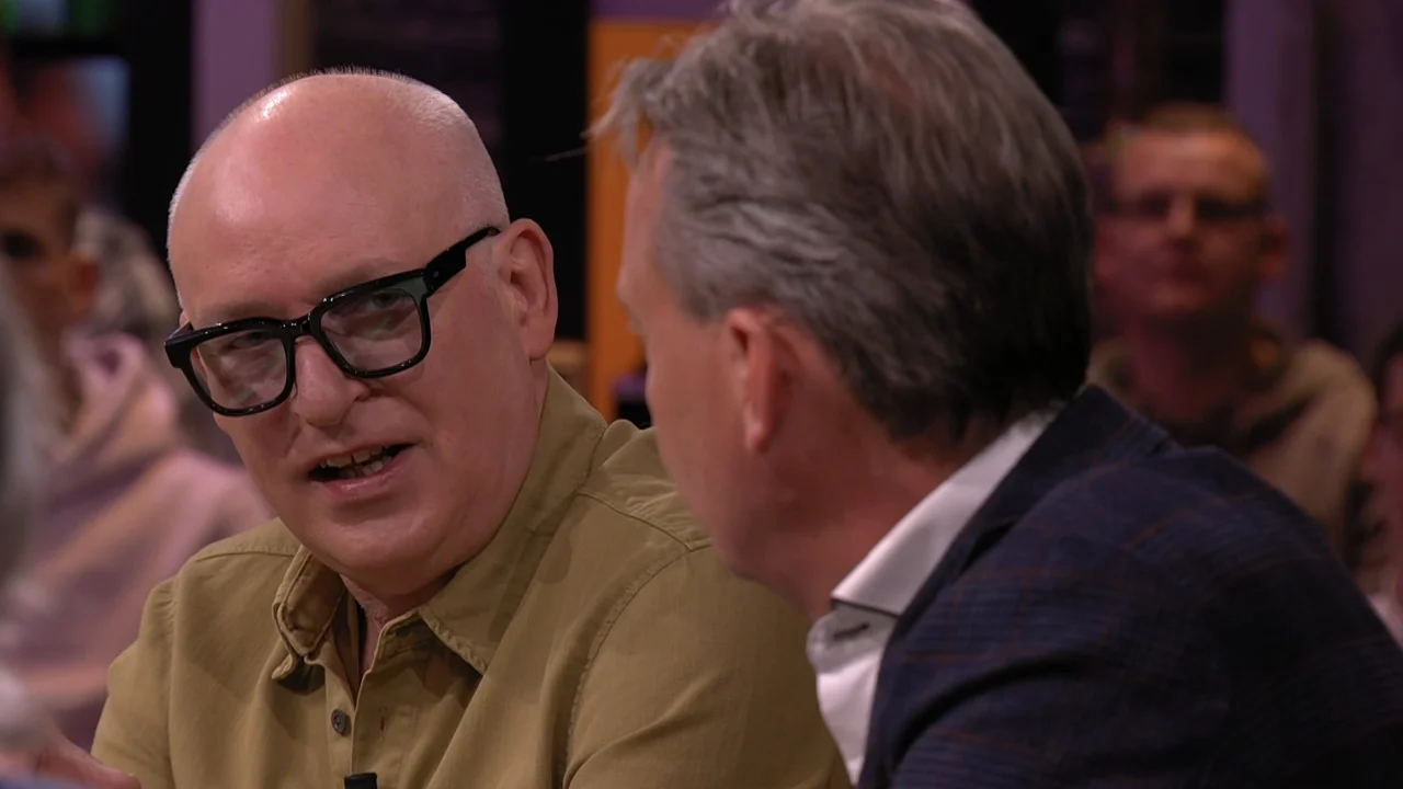 Johan en René vegen suggestie van Valentijn voor nieuwe bondscoach van tafel