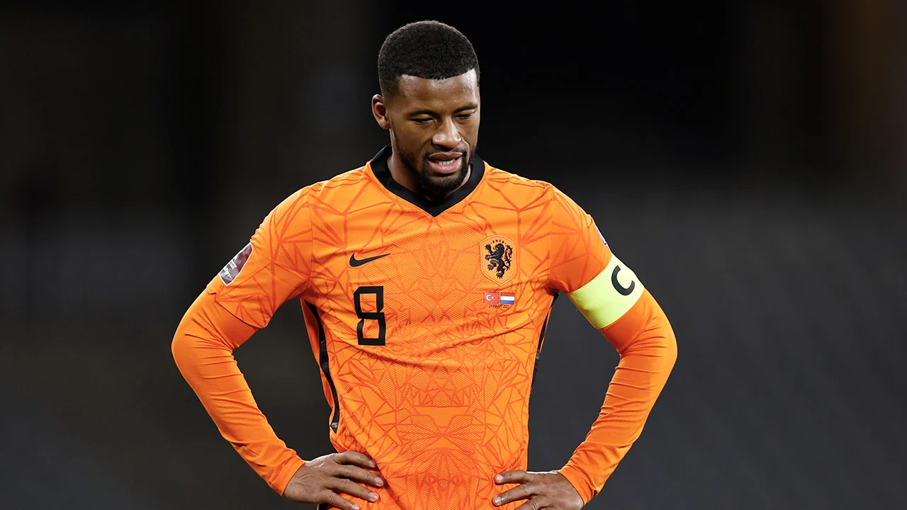 Oranje-captain Wijnaldum: 'Jammer dat hij niet geselecteerd is, betere aanvoerder dan ik'