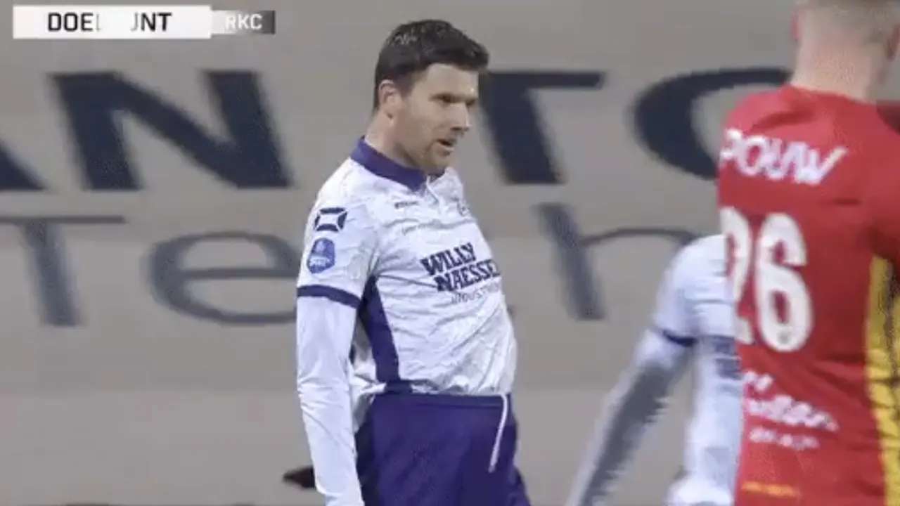 Kramer viert doelpunt op bijzondere wijze: 'Ik ben een man van mijn woord'