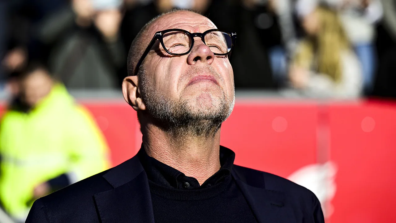 Geen schokeffect onder Fred Grim: Ajax verliest van FC Utrecht