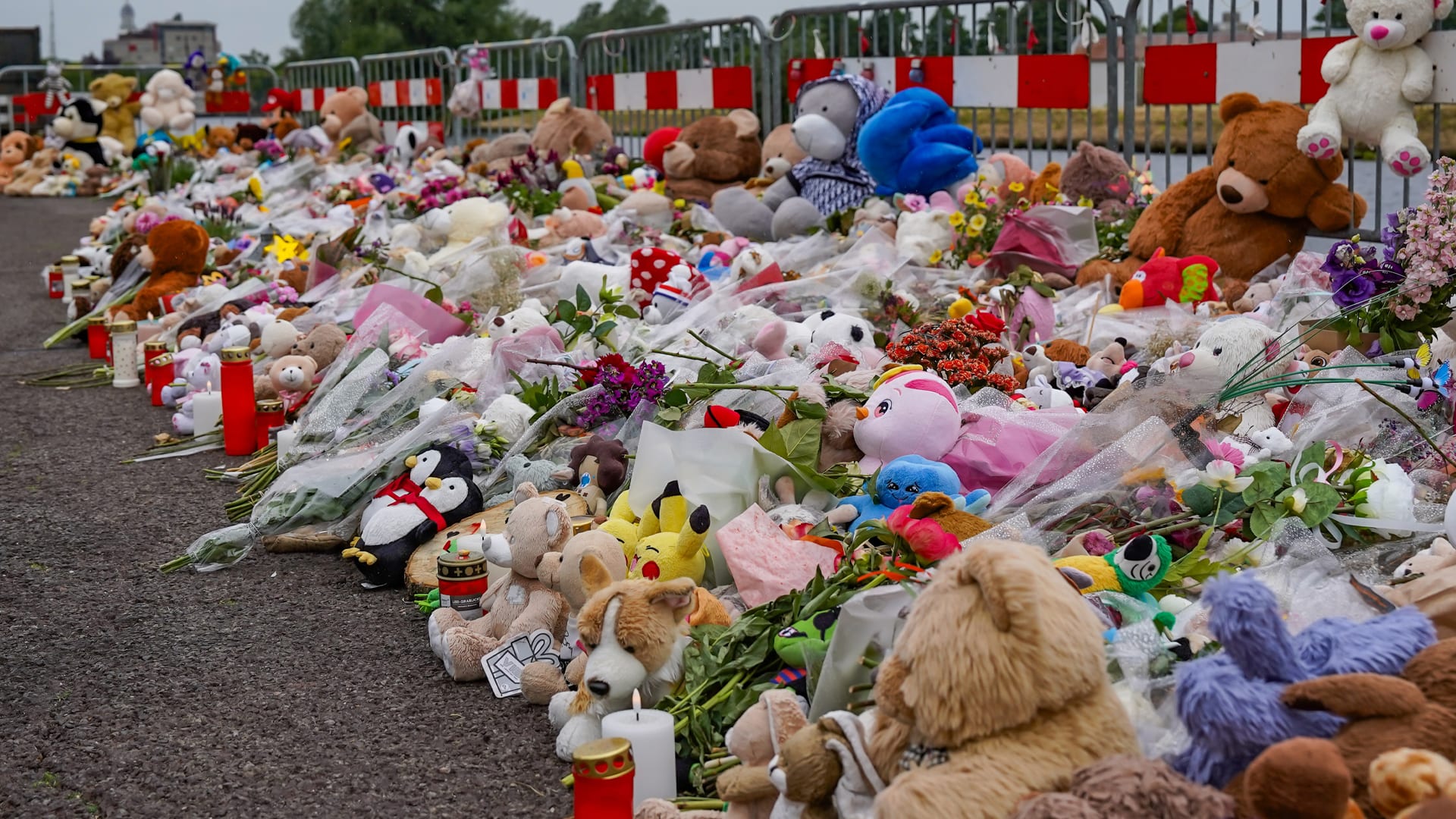 Taakstraf van zestig uur voor knuffeldieven gedenkplaats Jeffrey en Emma
