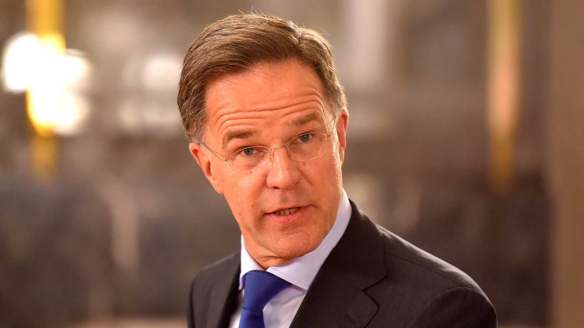 Mark Rutte en Dick Schoof worden volgende week verhoord door coronacommissie