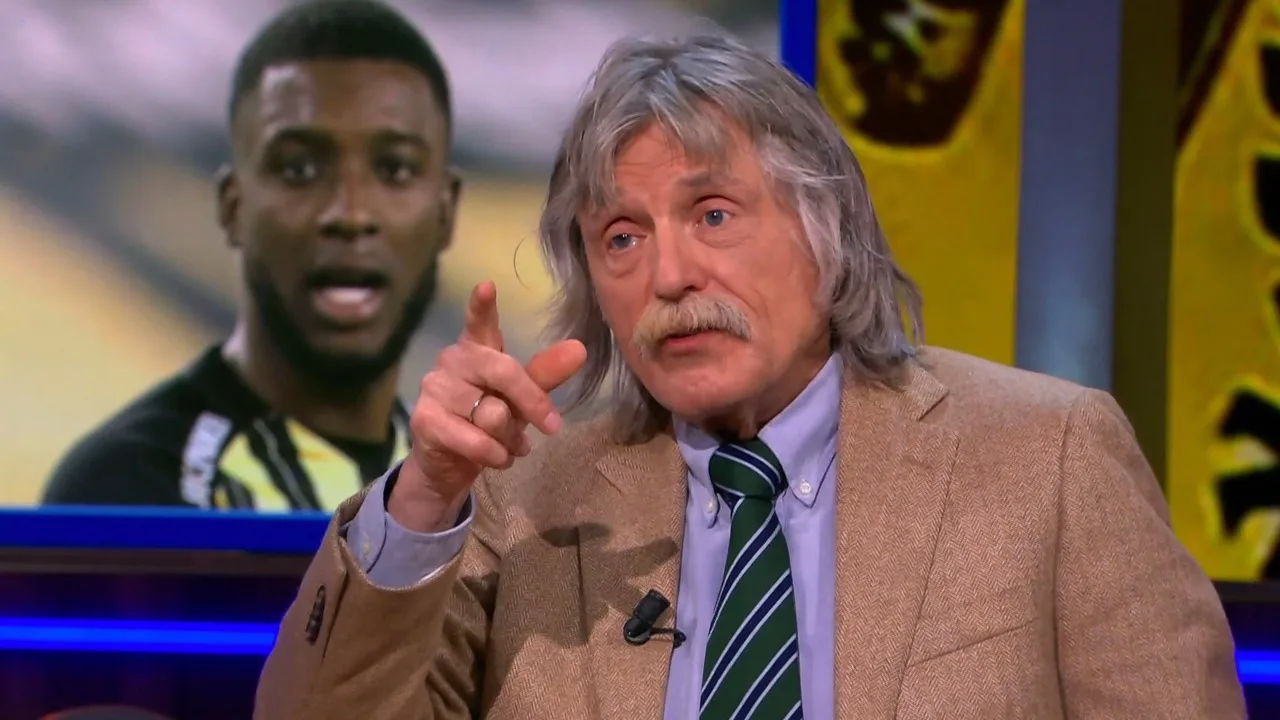 Johan over Bazoer-rel bij Vitesse: 'Wat daar gebeurd is, is zó amateuristisch'