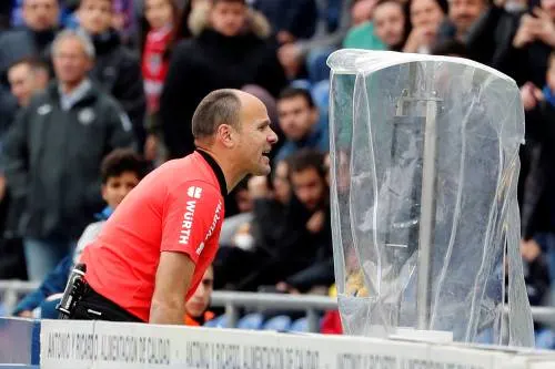 VAR wordt ingezet bij alle duels in play-offs