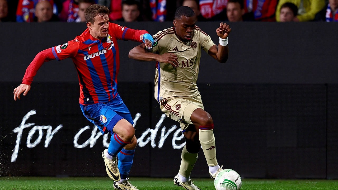 SAMENVATTING: Viktoria Pilsen - Servette FC (achtste finale Conference League)