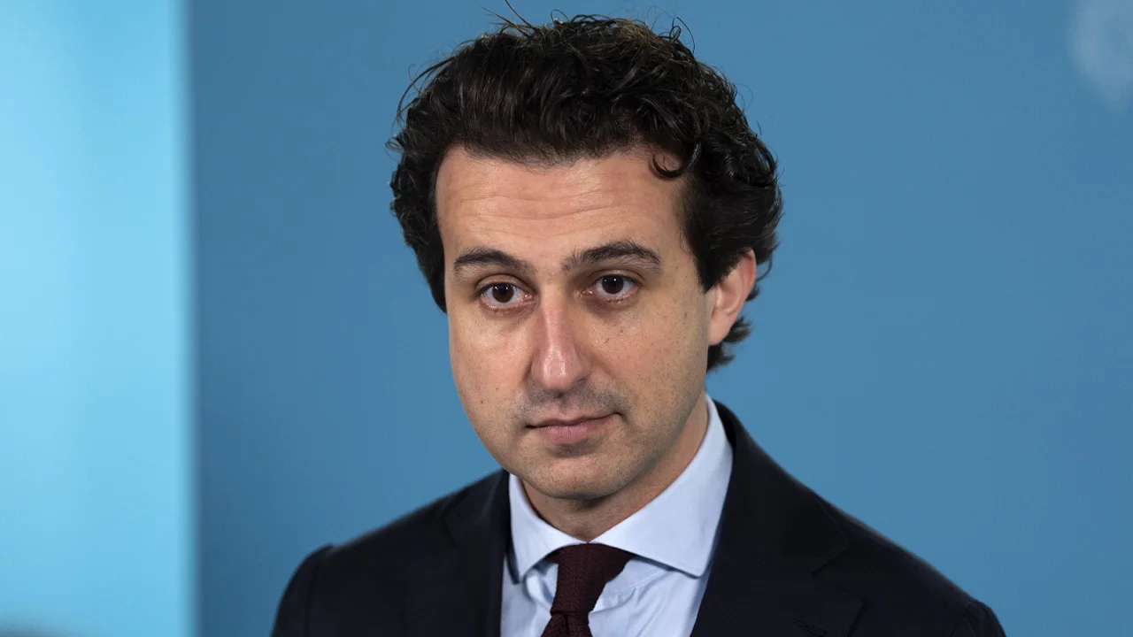 Jesse Klaver donderdagavond aan tafel bij Vandaag Inside