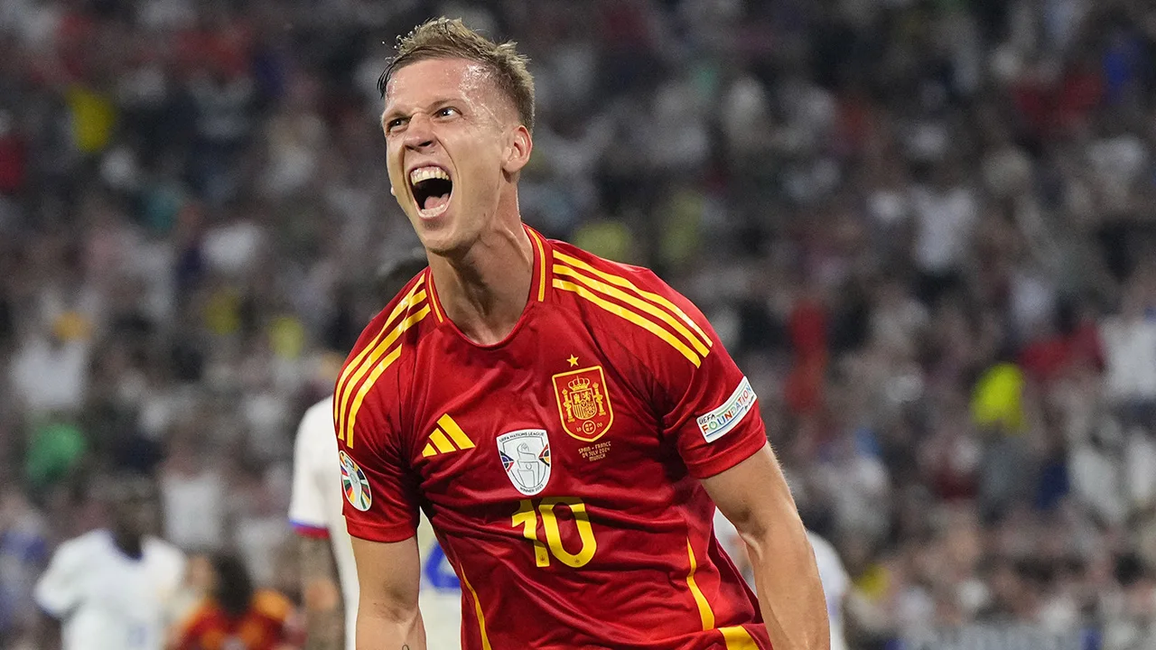 Spanje is eerste finalist op EK voetbal na winst op Frankrijk