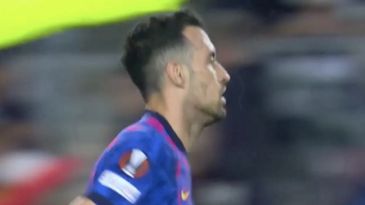 VIDEOGOAL: FC Barcelona - Eintracht Frankfurt 1-3 (Busquets)