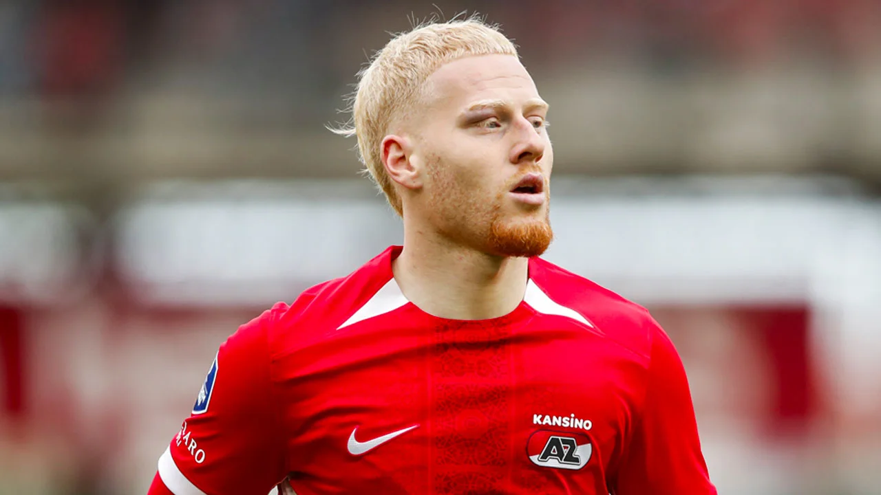 'PSV, Ajax en Feyenoord zouden willen dat ze Mexx Meerdink in de spits hadden staan'