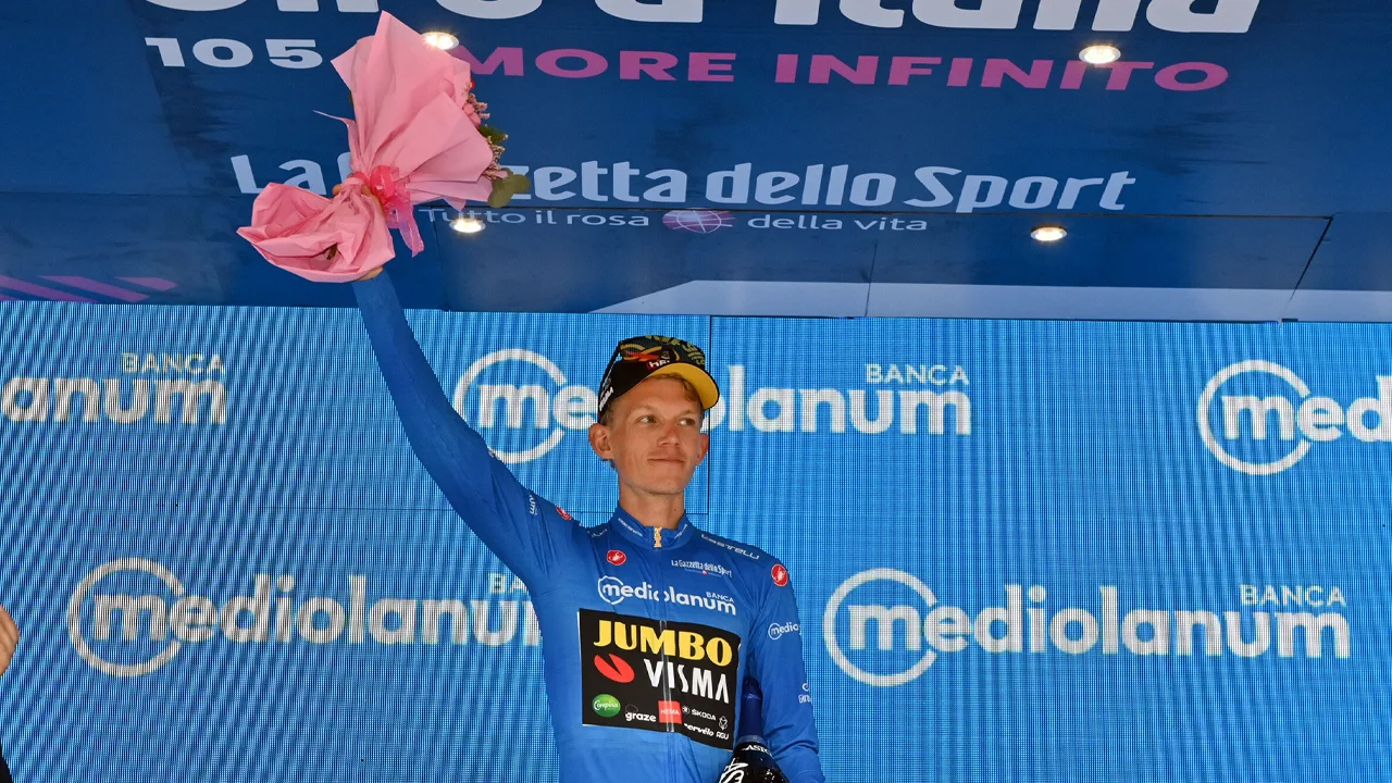 Bergkoning Bouwman boekt tweede etappezege in Giro d'Italia