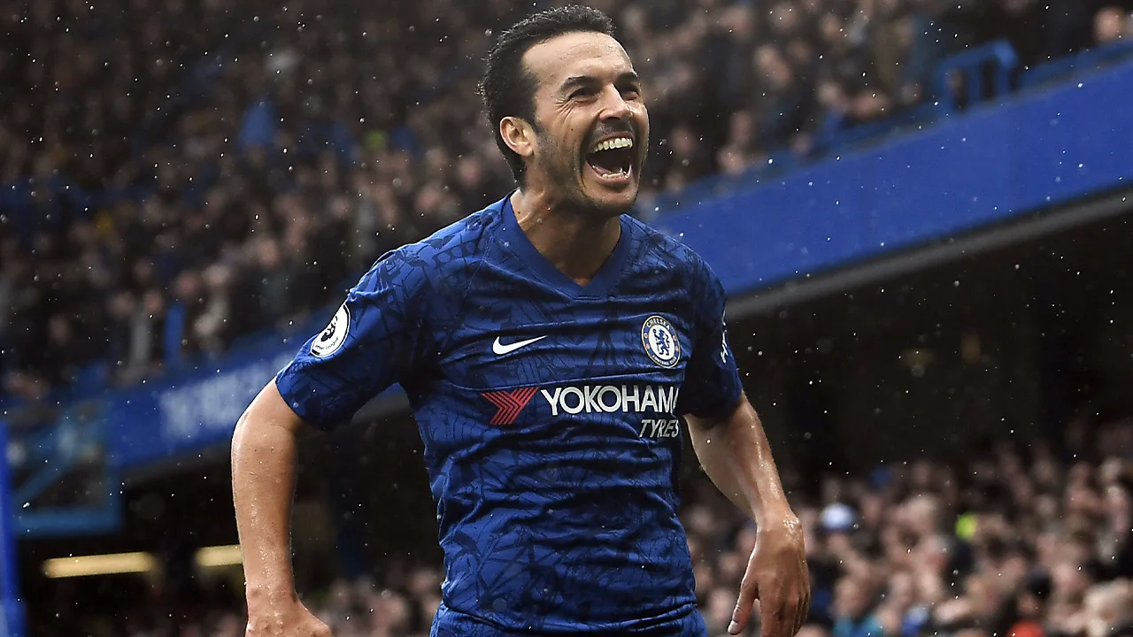 Pedro neemt met blessure afscheid van Chelsea 