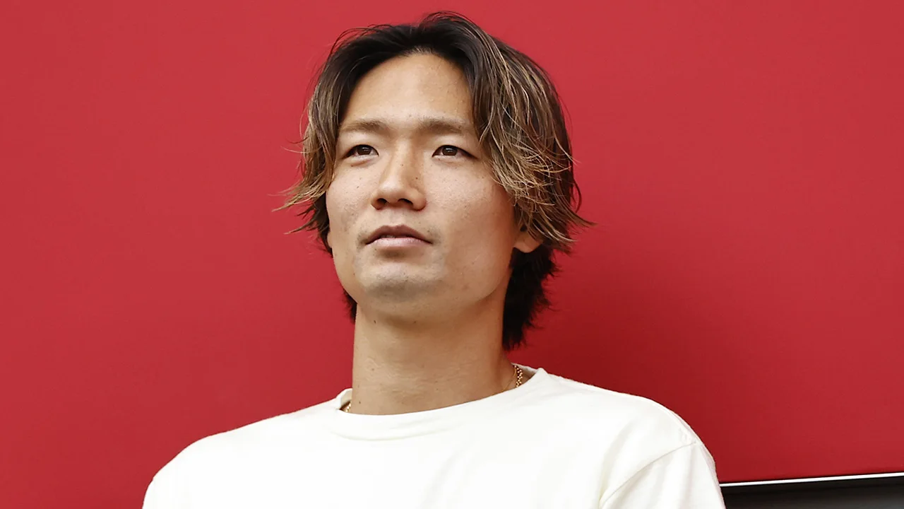 'KNVB geeft Ajax groen licht; Itakura kan tegen Go Ahead Eagles debuteren'