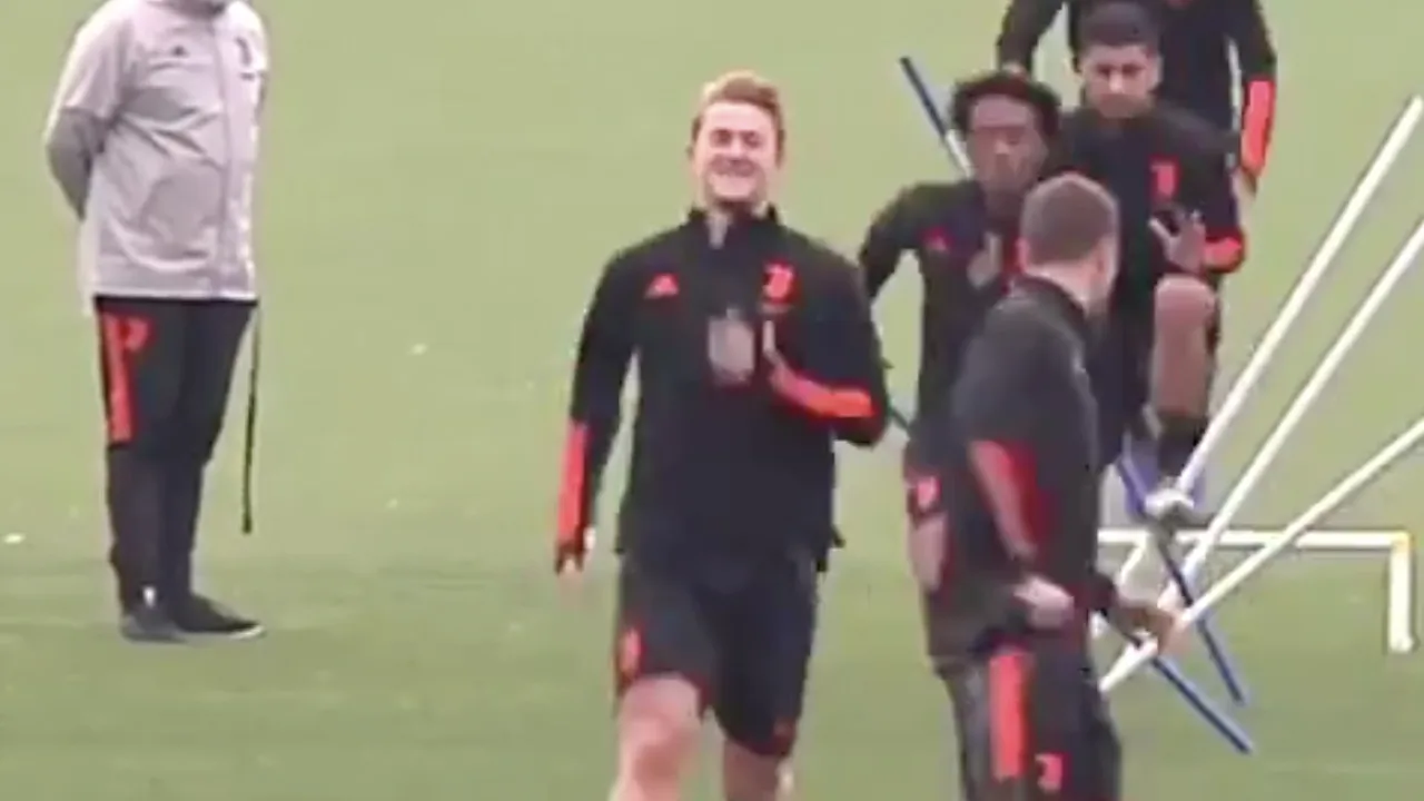 Matthijs de Ligt terug op trainingsveld Juventus