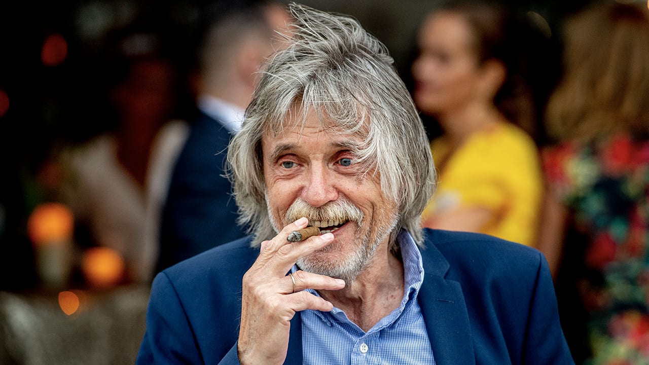 Johan blikt terug op zijn 22 jaar in voetbalpraatprogramma's: 'Toen werd het écht leuk'