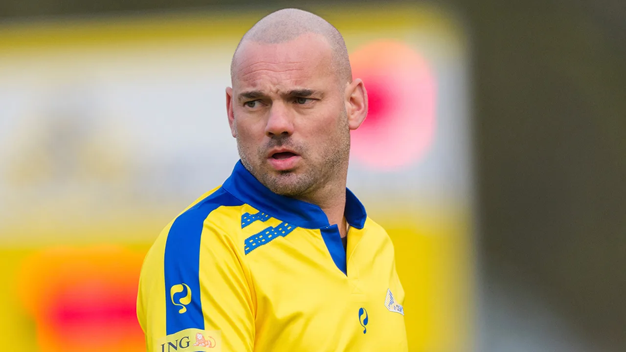 KNVB grijpt in: debuut Wesley Sneijder bij vierdeklasser moet deels opnieuw