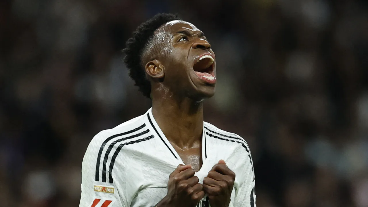 'Vinícius Júnior grijpt naast Gouden Bal, Real Madrid boycot gala'
