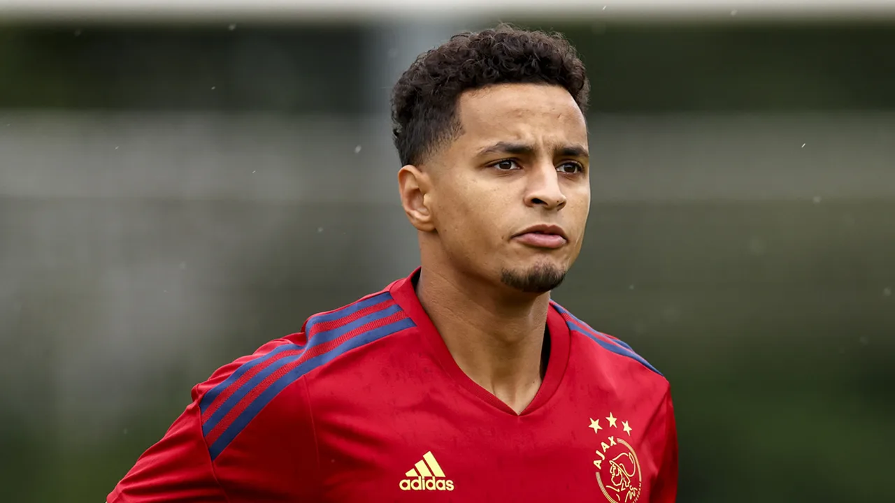 Ihattaren heeft een nieuwe club en tekent contract voor vier seizoenen