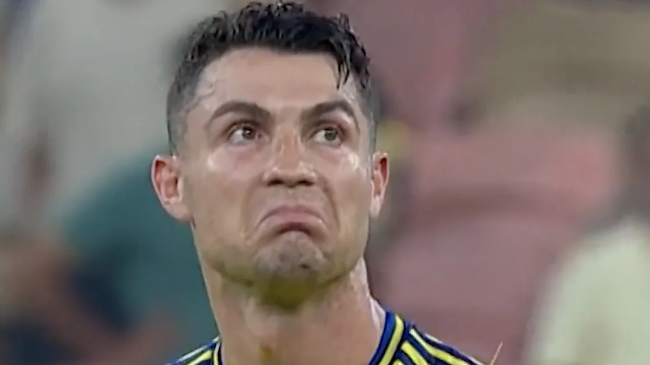 Ronaldo vol ongeloof na mislopen finaleplaats voor Aziatische Champions League