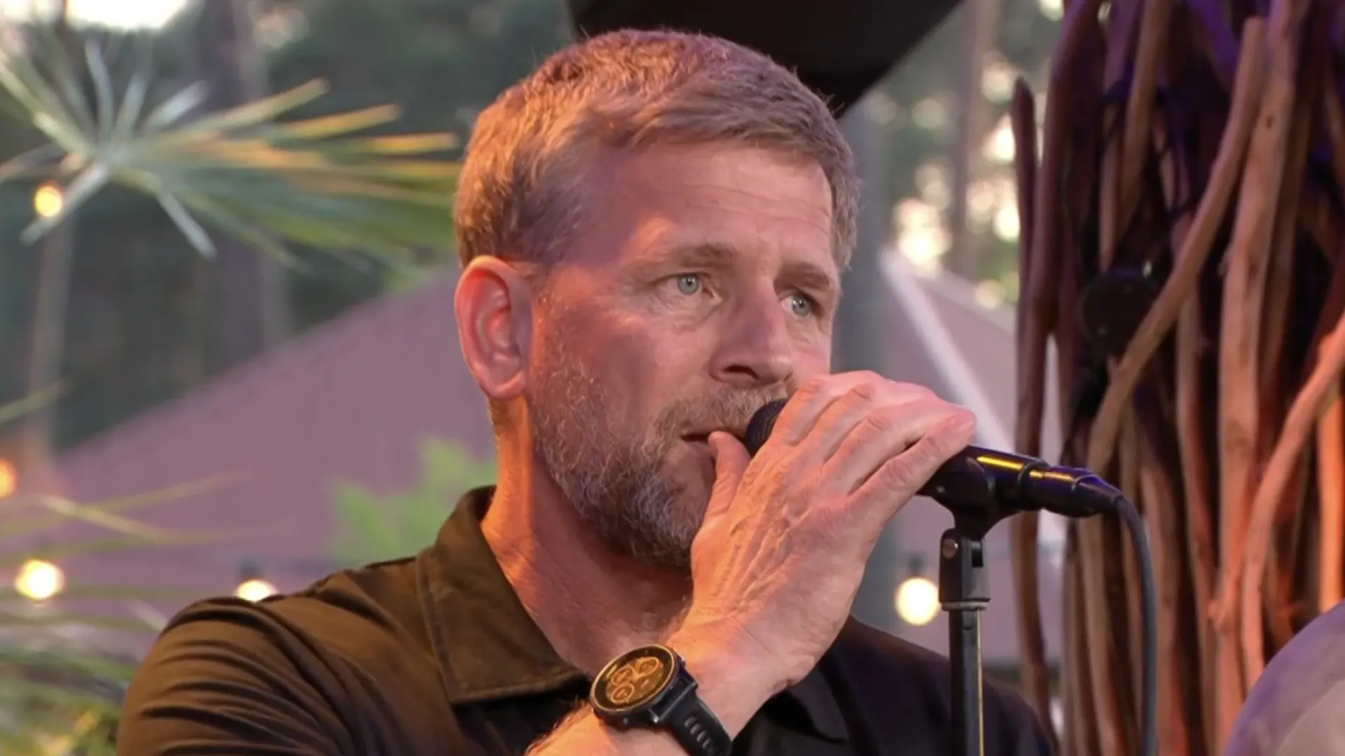 Racoon zorgt met ‘Daffodils' voor een prachtige opening van De Oranjezomer!