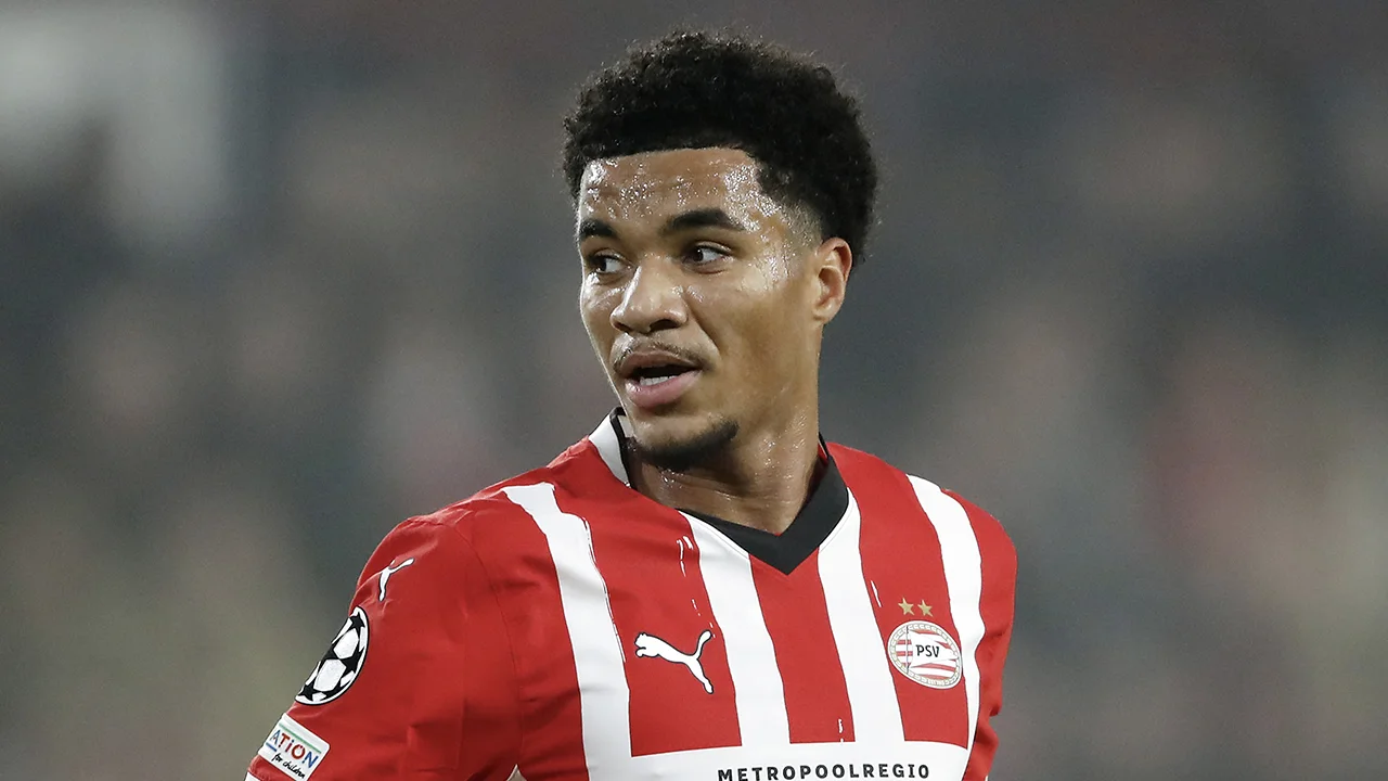 Malik Tillman kan starten voor PSV in topper tegen Ajax